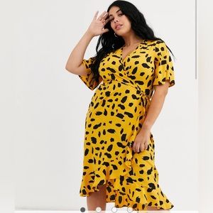NWT Wednesday's Girl Curve midi wrap dress w/ frill edge in dalmatian polka dot
